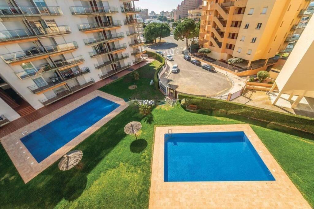 Apartamento En Roses Con Parking Y Piscina 아파트 외부 사진