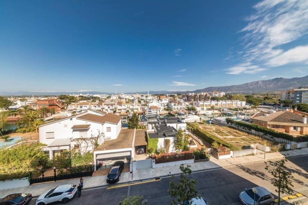 Apartamento En Roses Con Parking Y Piscina 아파트 외부 사진