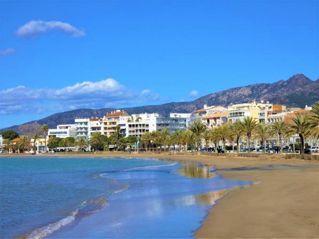 Apartamento En Roses Con Parking Y Piscina 아파트 외부 사진